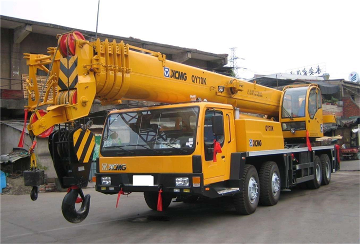 井陉县吊车出租选择重点